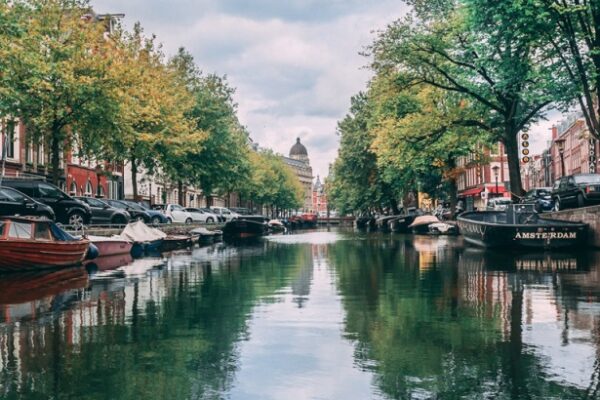 Point Cloud Amsterdam: Bridging Heritage and Innovation” Point Cloud Amsterdam Innovation